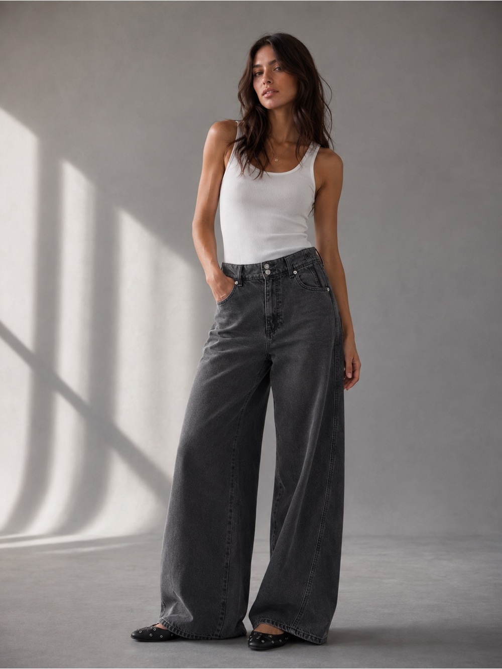 We The Free Gray High-Rise Wide Leg Jeans Size 33